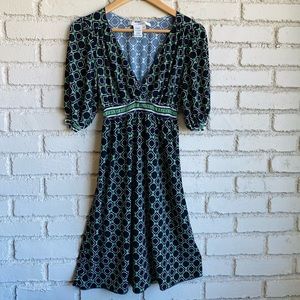 Max studio Surplice v-neck dress (Medium)